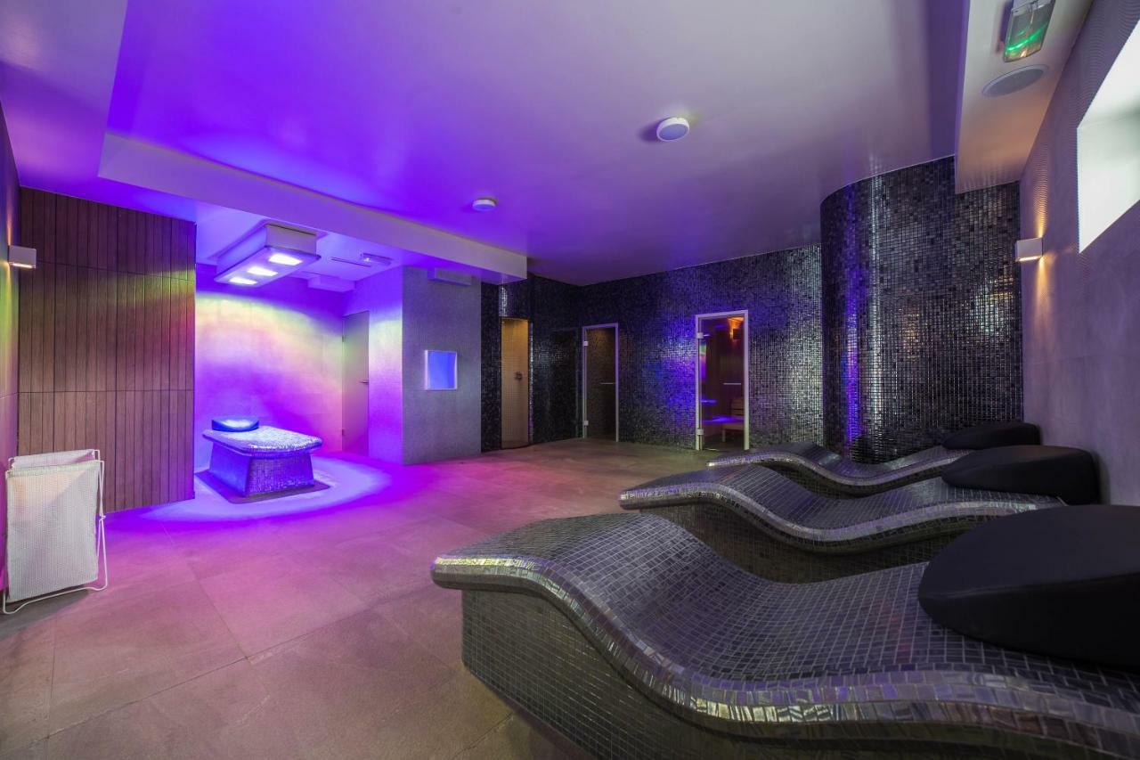 Family-Holiday Spa&Resort ジブヌベク エクステリア 写真